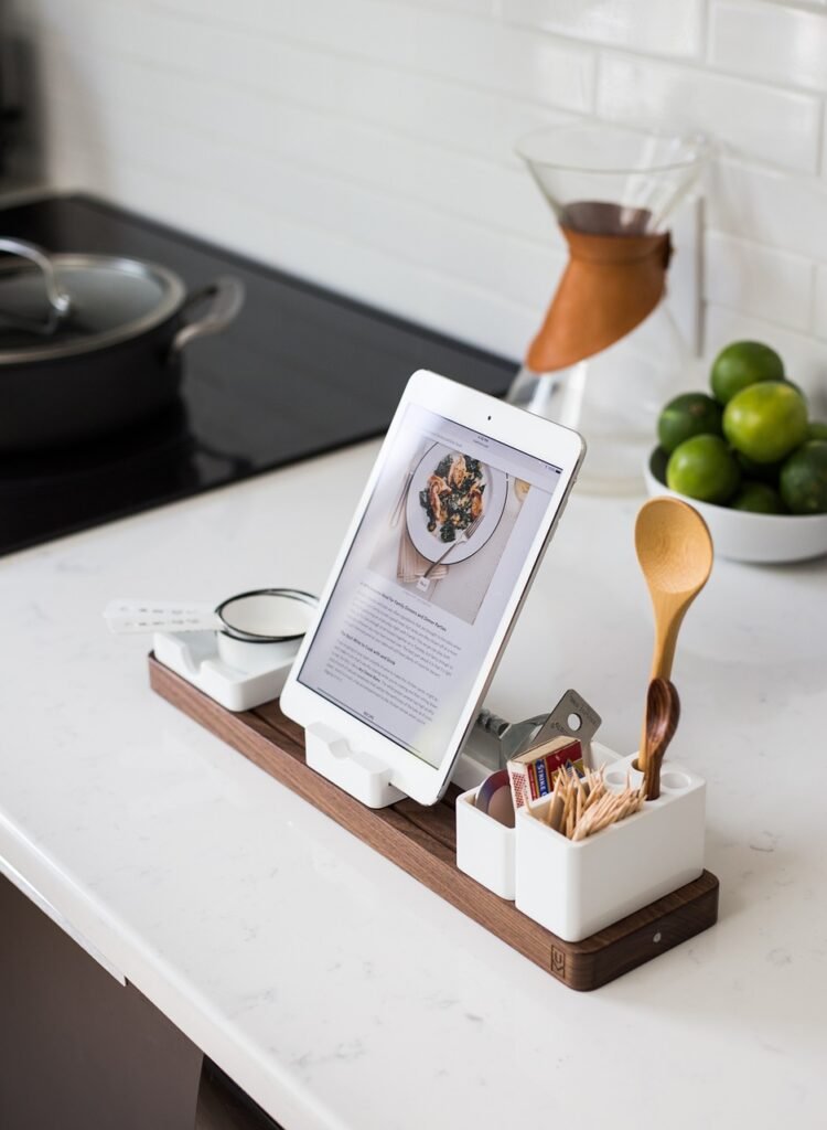 kitchen, utensils, ladle, fruits, table, cook, tablet, ipad, gadget, research, recipe, recipe, recipe, recipe, recipe, recipe